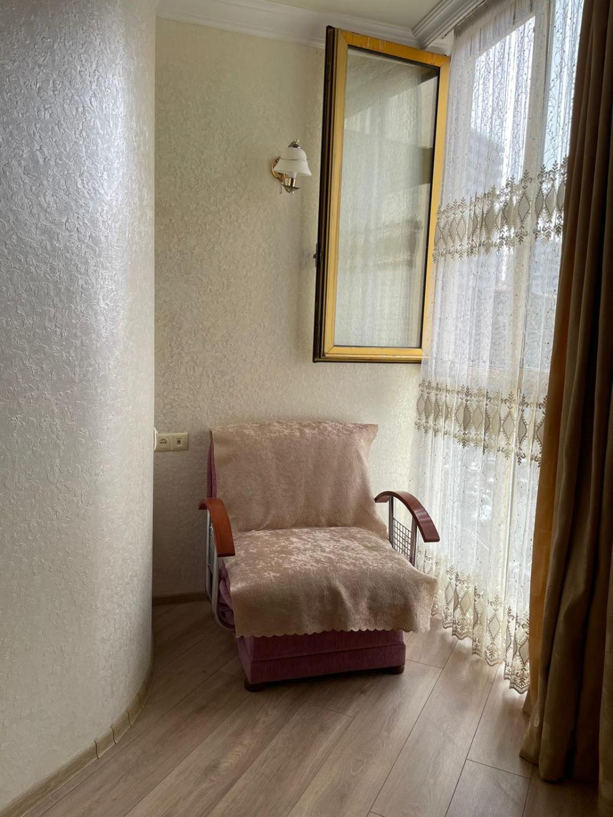 Orbisea Appartement Batoemi Buitenkant foto