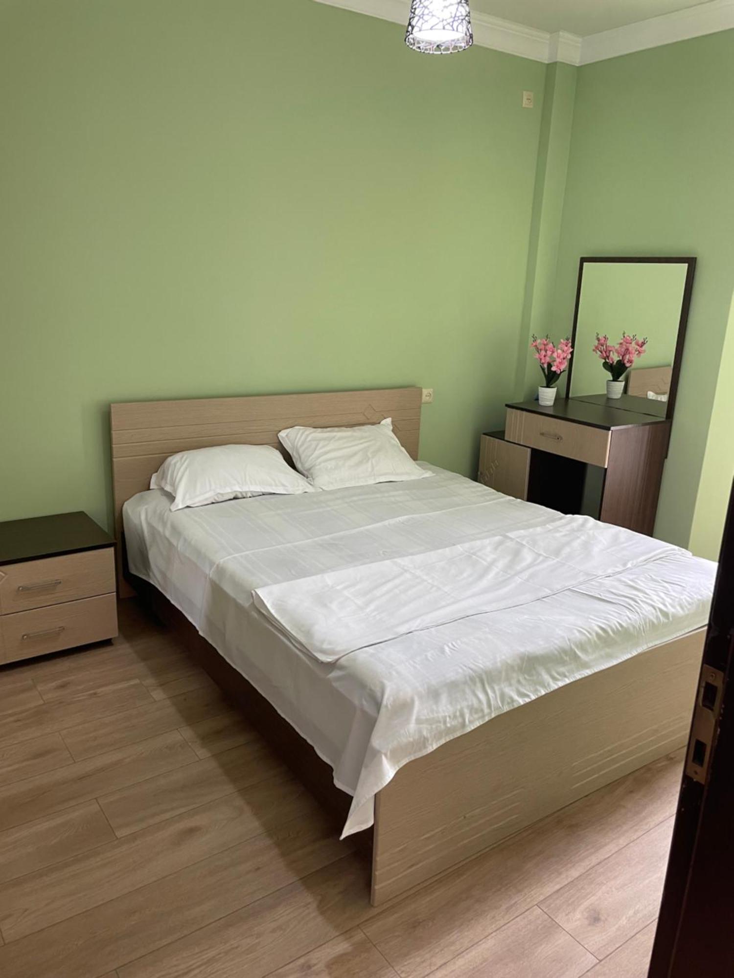 Orbisea Appartement Batoemi Buitenkant foto
